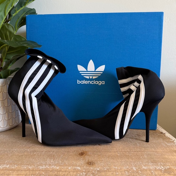 Balenciaga x Adidas Matte Spandex Knife Booties 110mm | NWT | 36 | Black - Picture 7 of 7